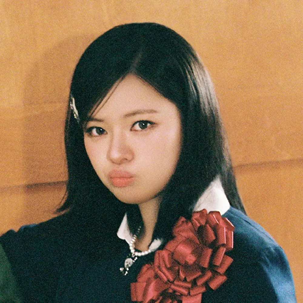 Jeongyeon (TWICE) official profile portrait